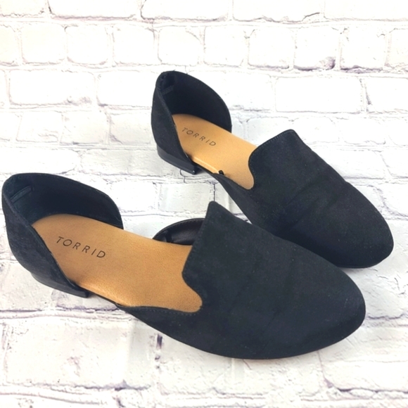 Torrid Size 8WW Faux Suede Almond Toe Dorsay Flats Shoes Black - Picture 1 of 7